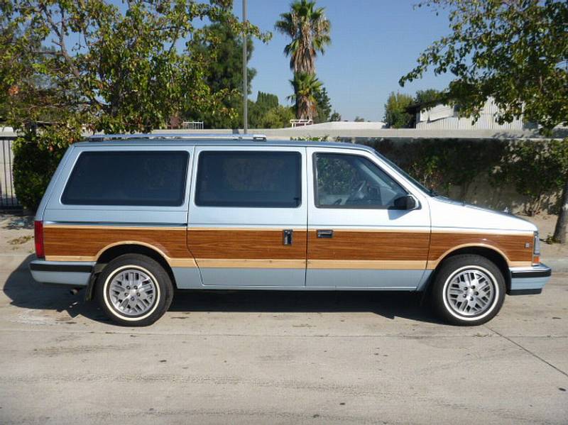 1990 Dodge Mini Van